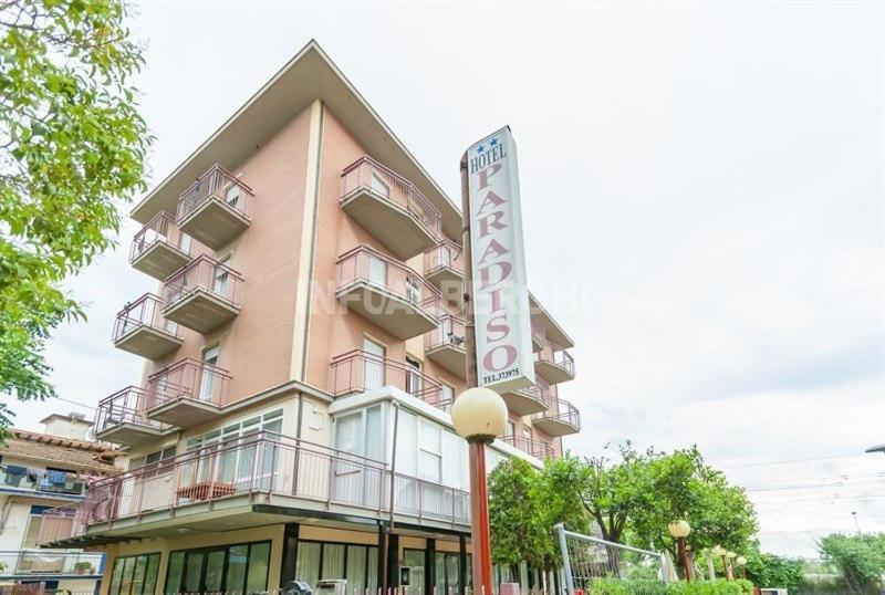 רימיני Hotel Paradiso מראה חיצוני תמונה