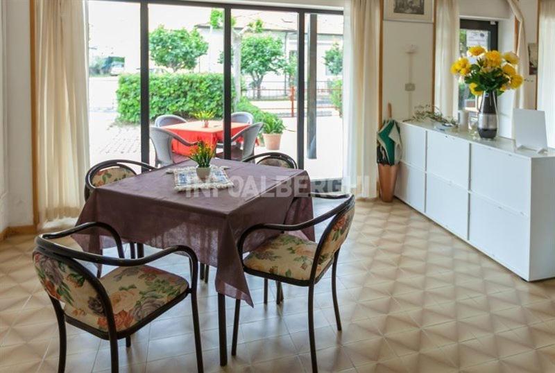 רימיני Hotel Paradiso מראה חיצוני תמונה