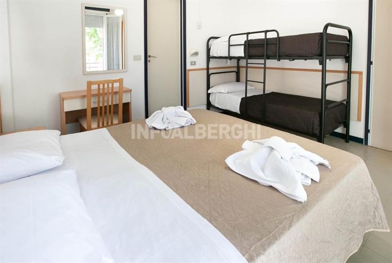 רימיני Hotel Paradiso מראה חיצוני תמונה