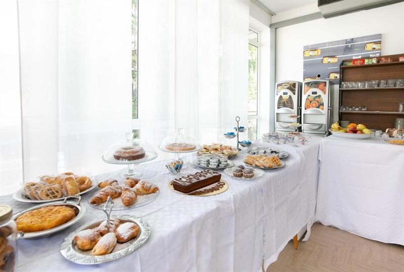 רימיני Hotel Paradiso מראה חיצוני תמונה